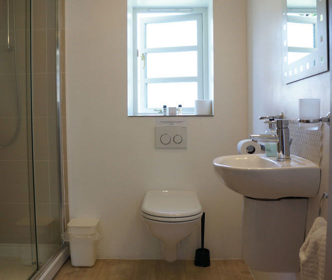 The Barn & Pheasant Cottage