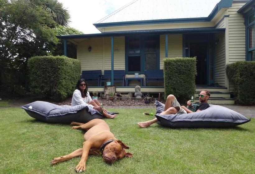 旅馆 The Old Countryhouse