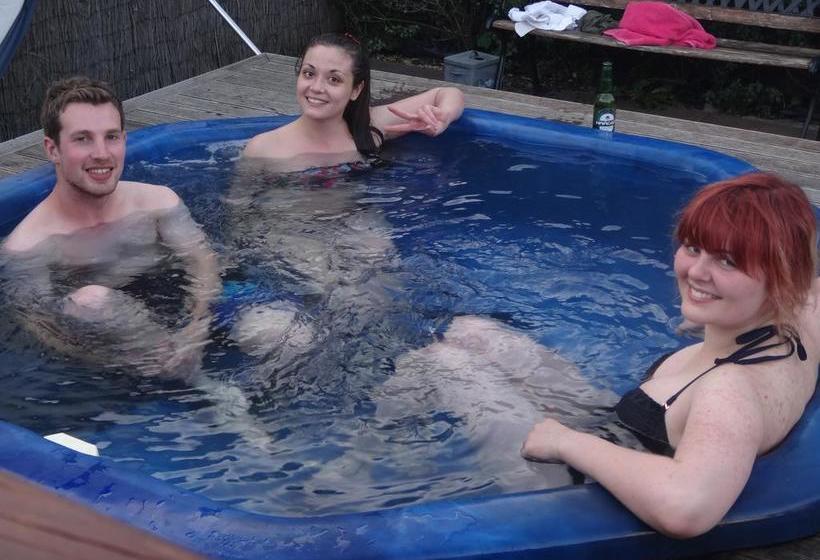 旅馆 The Old Countryhouse