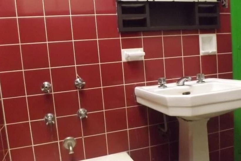 Acequias Bed And Breakfast