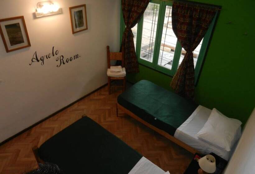 Acequias Bed And Breakfast