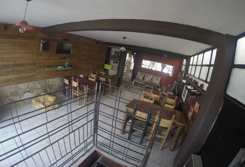 Acequias Bed And Breakfast