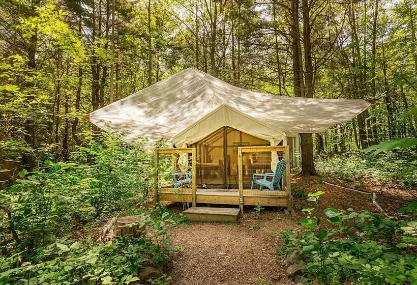 Aamiaismajoitus (B&B) Harmony Outdoor Inn
