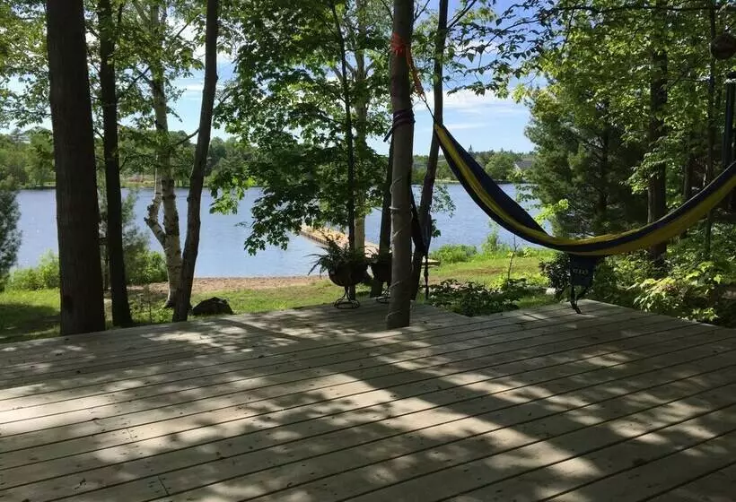 Aamiaismajoitus (B&B) Harmony Outdoor Inn