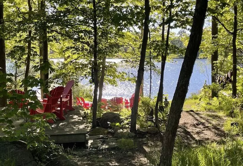 Aamiaismajoitus (B&B) Harmony Outdoor Inn