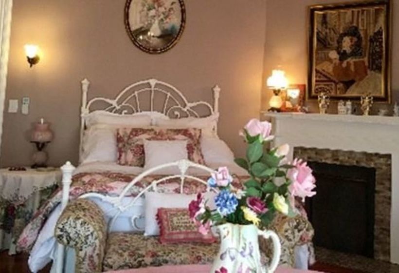 Berkeley House Bed & Breakfast