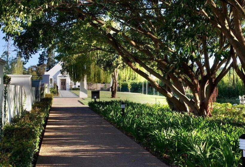 Brenaissance Wine & Stud Estate