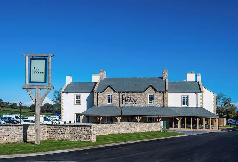 مسافرخانه The Fleece At Ruleholme