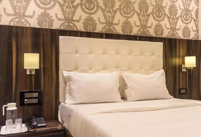 ホテル Atlas Grand Mumbai