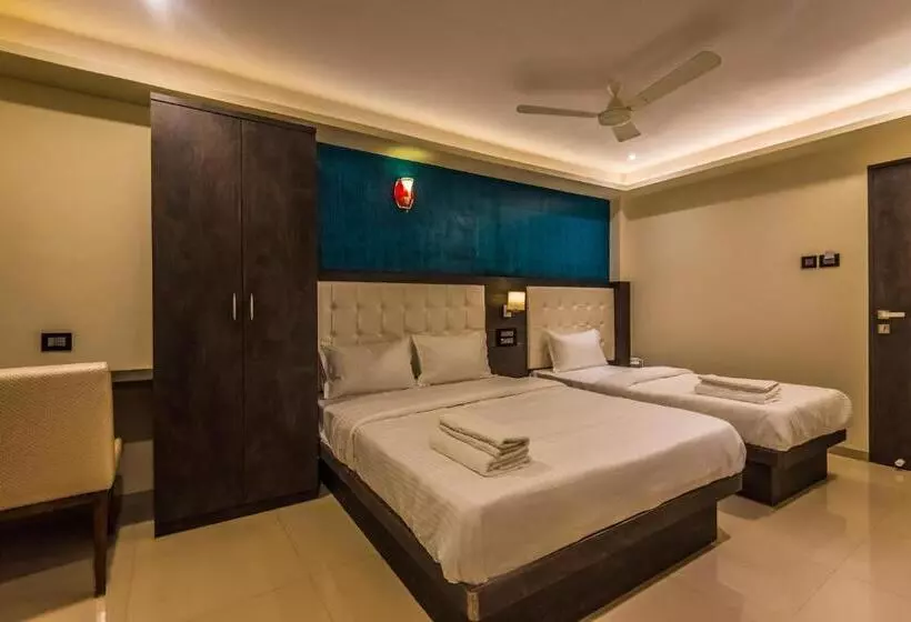 ホテル Atlas Grand Mumbai
