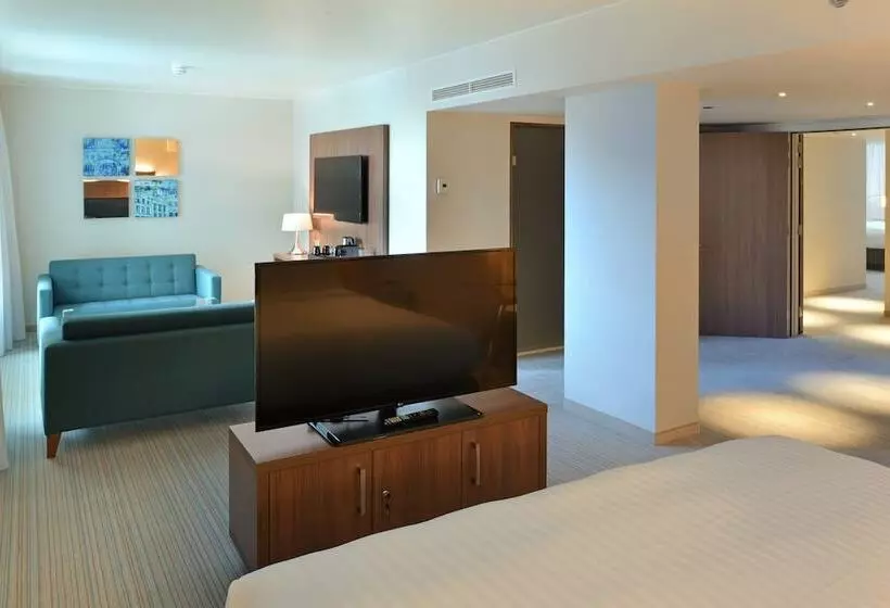 هتل Courtyard By Marriott Brussels Eu