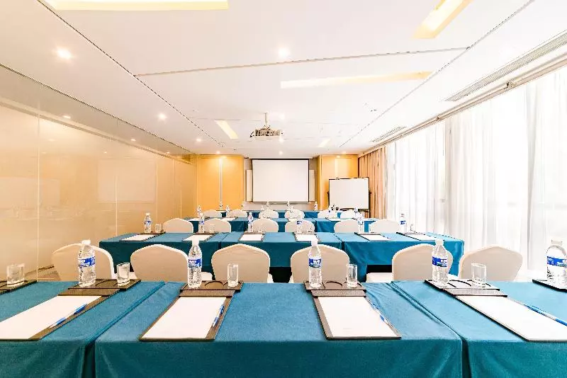 هتل Holiday Inn Express Shijiazhuang Heping, An Ihg
