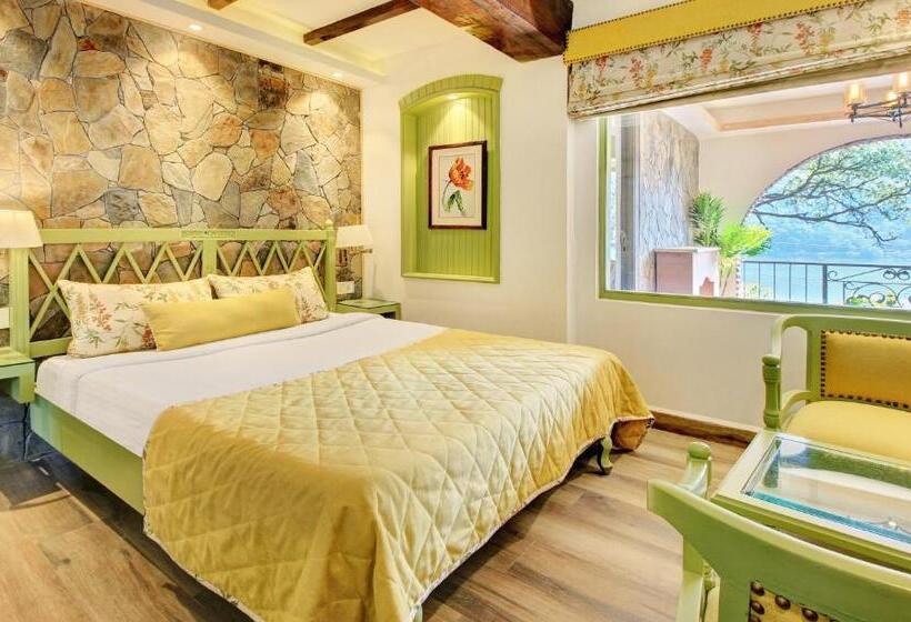 فندق Lakeside Inn Nainital