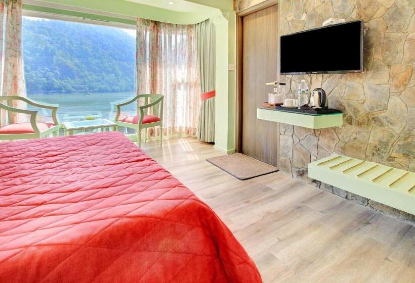 فندق Lakeside Inn Nainital