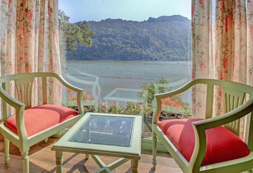 فندق Lakeside Inn Nainital