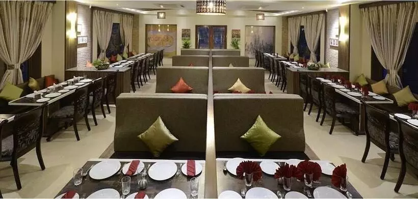 Hotelli Meritas Crystal Resort