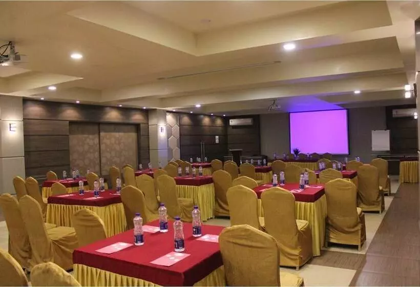 Hotelli Meritas Crystal Resort