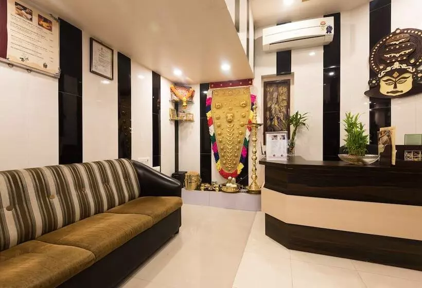 ホテル Panchratna Panvel