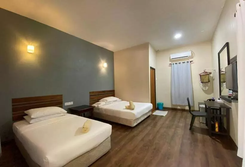 ホテル Pandan Laut Beach Resort