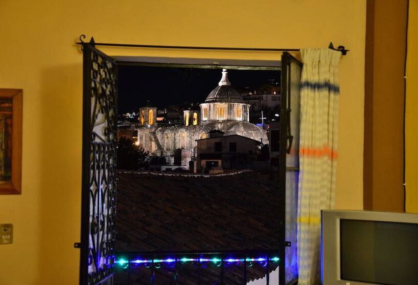 ホテル Plaza Rivera