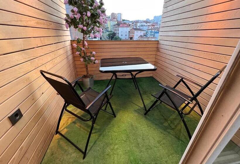 هتل Real King Suite