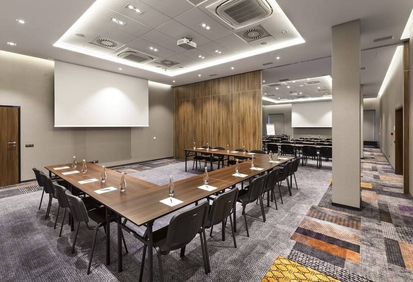 בית מלון כפרי Sadova