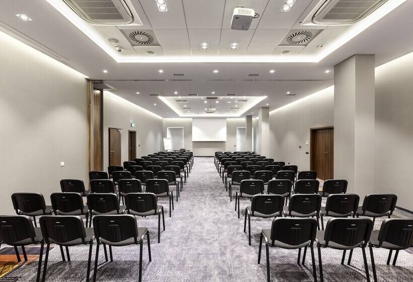 בית מלון כפרי Sadova