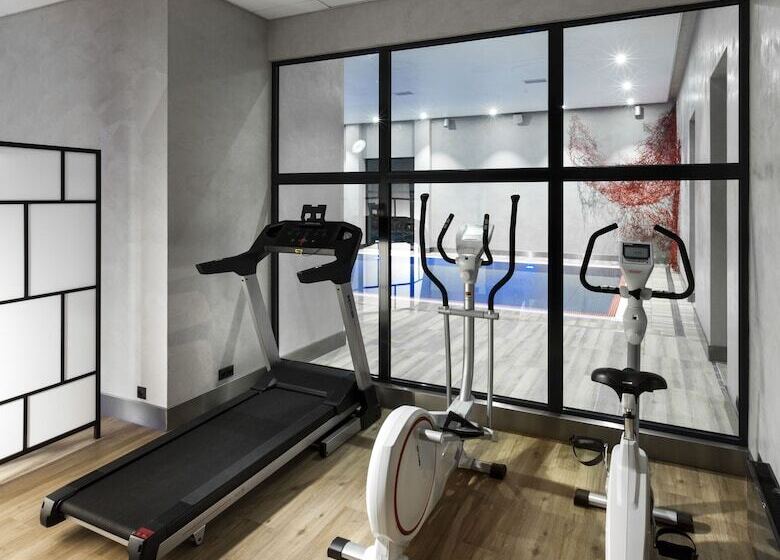 בית מלון כפרי Sadova