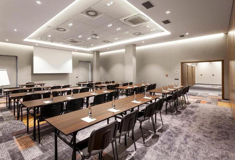 בית מלון כפרי Sadova