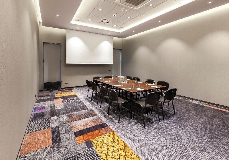 בית מלון כפרי Sadova