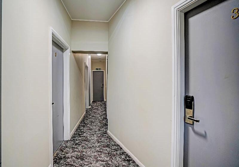 Weaste Hotel, West Manchester