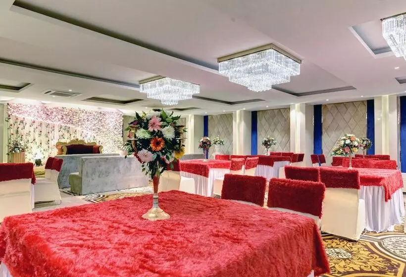Country Inn Tarika Resort Jim Corbett