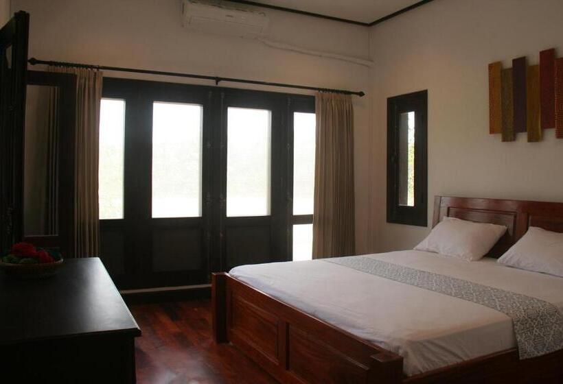 Пансион Cold River