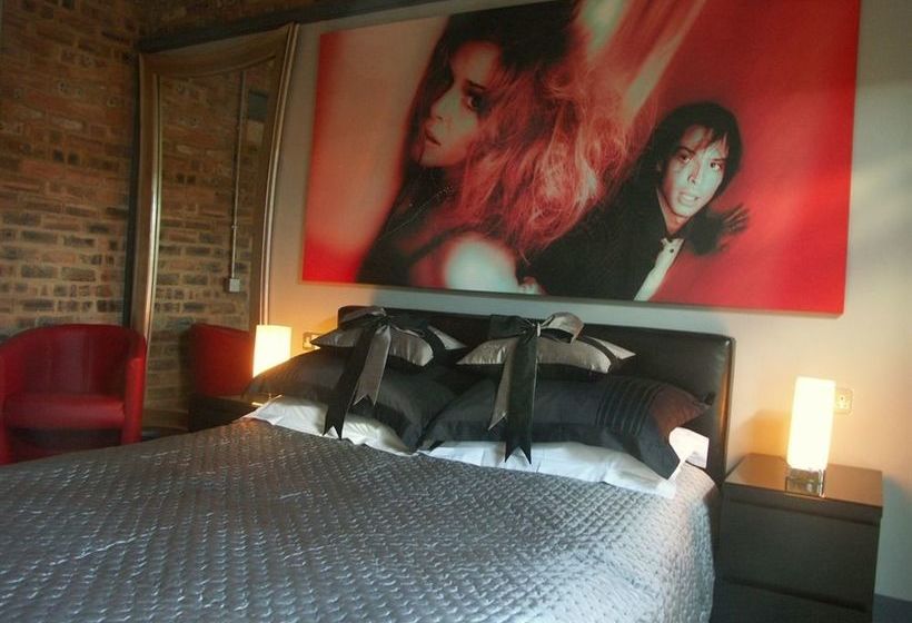 بنسيون Hot Tub Hideaway