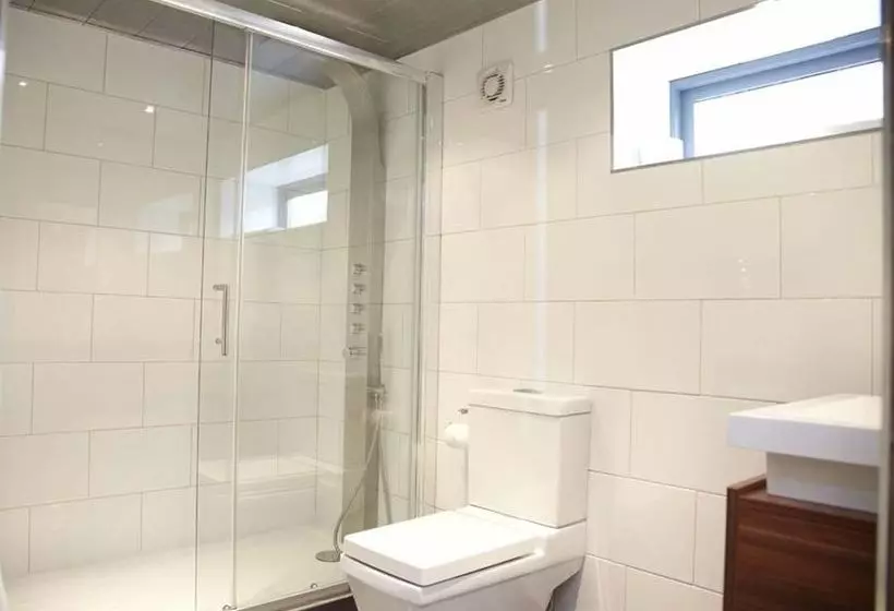 ペンション Hot Tub Hideaway