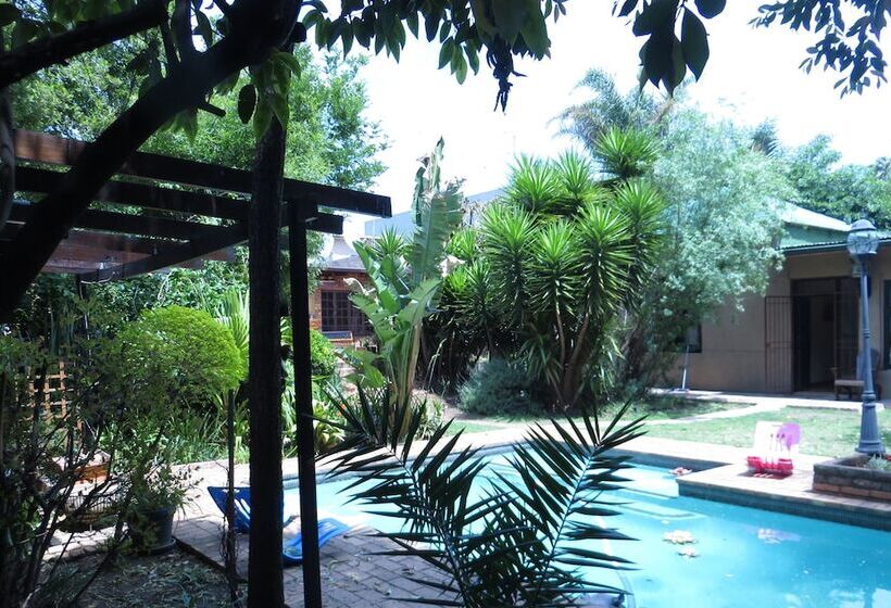 Пансион House On York