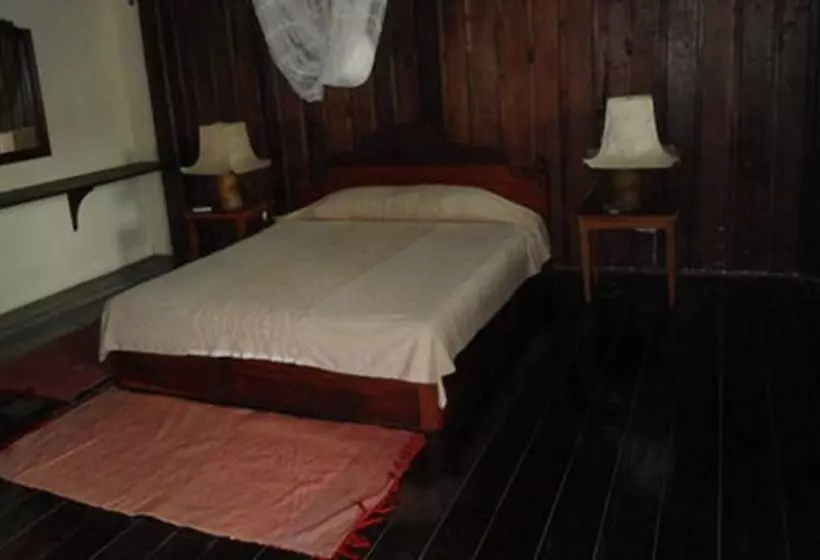 ペンション Sayo Naga Guesthouse