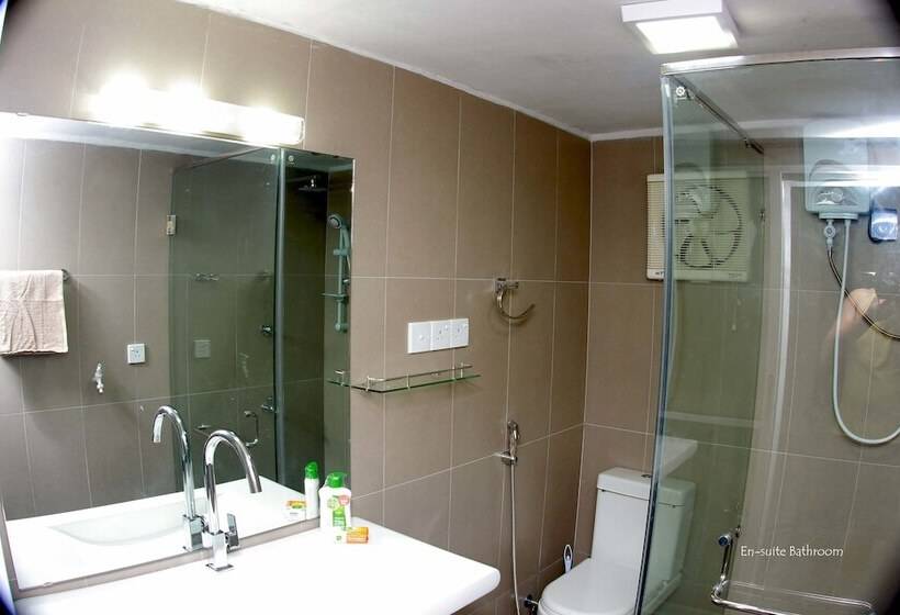 펜션 The Hermitage Negombo