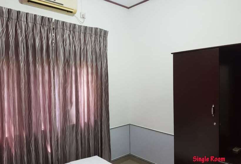 펜션 The Hermitage Negombo