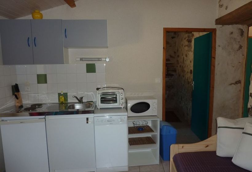 Bed and Breakfast Chambres D Hôtes De La Gondromière