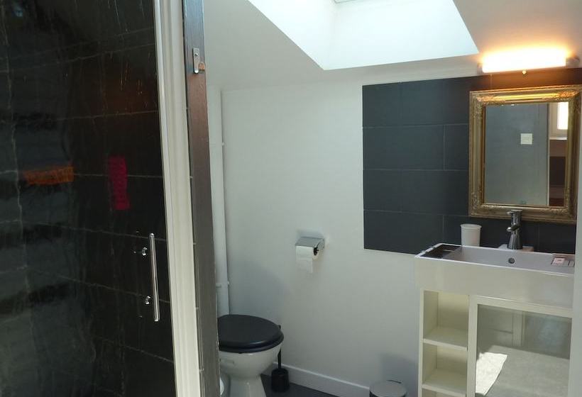 Bed and Breakfast Chambres D Hôtes De La Gondromière