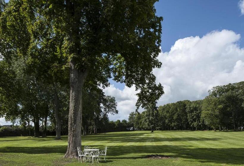 Bed and Breakfast Château De Planchevienne
