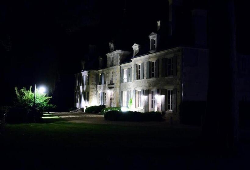 Bed and Breakfast Château De Planchevienne