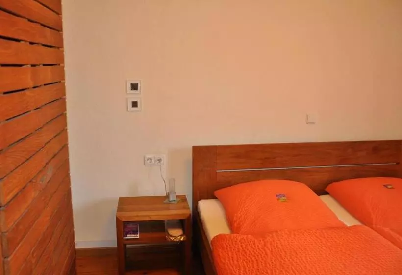 Aamiaismajoitus (B&B) Gästehaus Stuttgart36