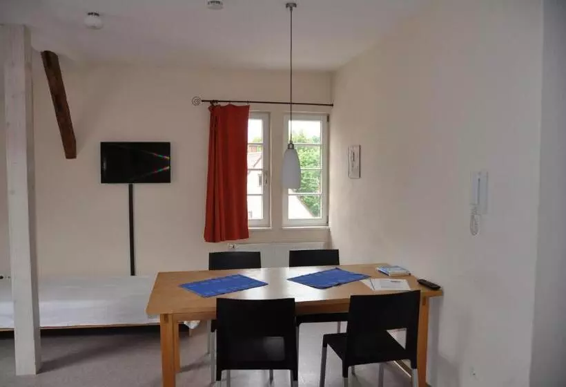 Aamiaismajoitus (B&B) Gästehaus Stuttgart36