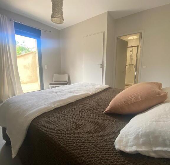 Bed and Breakfast Les Centaurines