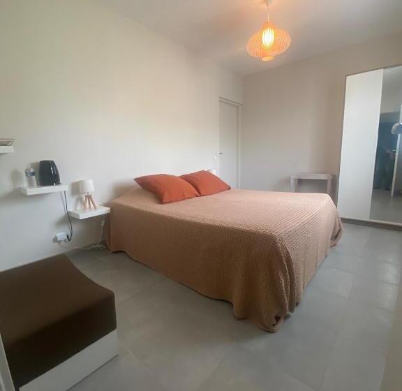 Bed and Breakfast Les Centaurines