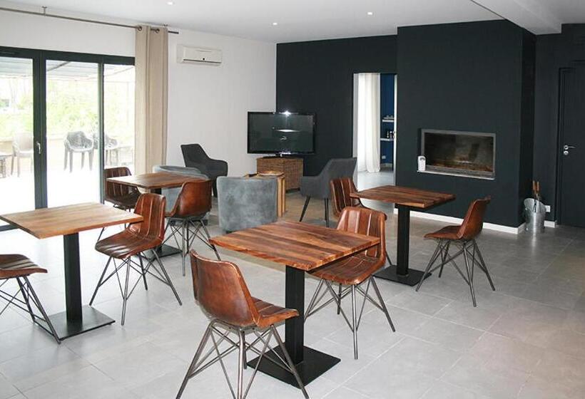 Bed and Breakfast Les Centaurines