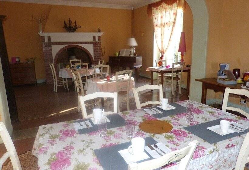 ベッドアンドブレックファースト Mas Moise