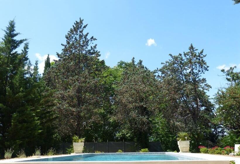 ベッドアンドブレックファースト Mas Moise